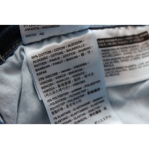 NWT Levi's Boyfriend Jeans Size 8 29 x 27 Mid Rise Denim Relaxed Fit Tapered Leg - Picture 15 of 15